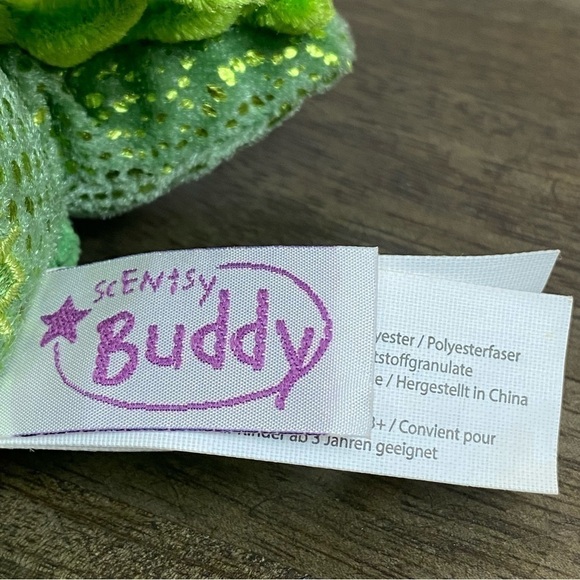 Scentsy Buddy Clip Scout the Dragon - Picture 9 of 9